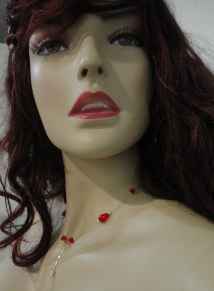 Juego de collar rojo